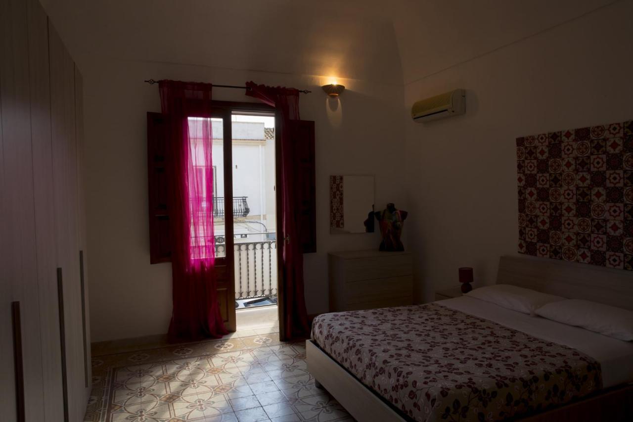 Appartamento Savoia 46 Σαν Βίτο λο Κάπο Εξωτερικό φωτογραφία